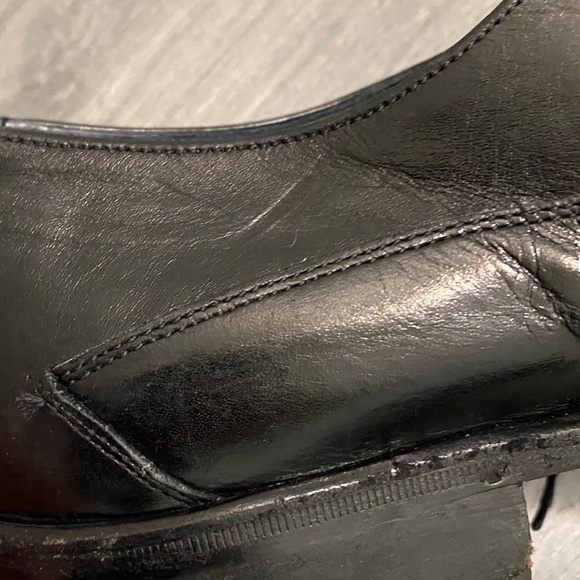 Canali Black Leather Men's Oxfords - Picture 14 of 16